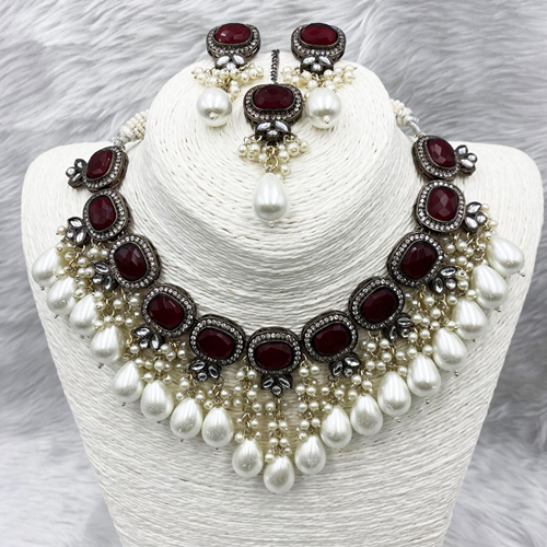 Kina Maroon Necklace Set - Gun Metal