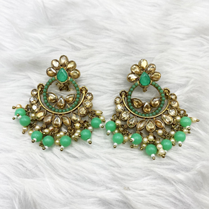 Nya Pista Earring Tikka Set - Antique Gold