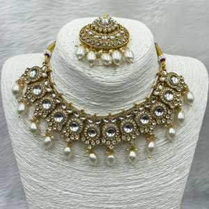 Sara White  Kundan Necklace Set - Gold 