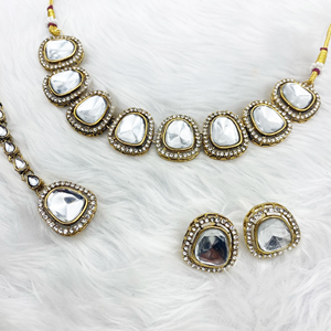 Jaan White Kundan Necklace Set - Gold. HALF PRICE!