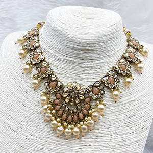 Vian Peach Necklace Set - Antique Gold