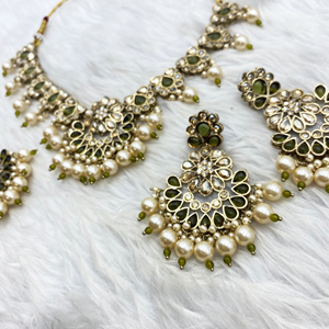 Vian Olive Necklace Set - Antique Gold