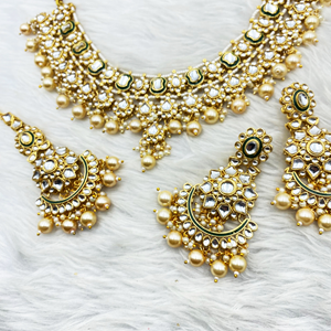 Jesi Kundan Necklace Set - Gold