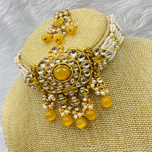 Ria Yellow Kundan Choker Necklace Set - Gold