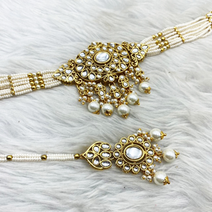 Ria White Kundan Choker Necklace Set - Gold