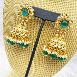 Ria Emerald Green Kundan Choker Necklace Set - Gold